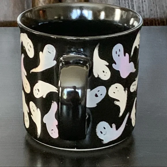 Flying Ghosts Ceramic Halloween Mug - Picture 7 of 9
